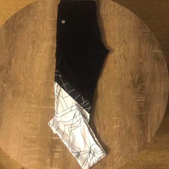 Fabletics Pants - Fabletics Brogan Mesh Leggings, Size XS